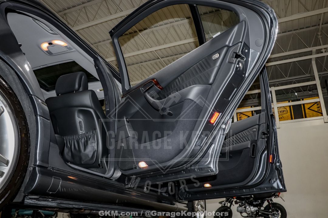 2005 Mercedes-Benz S-Class