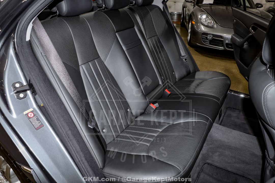 2005 Mercedes-Benz S-Class