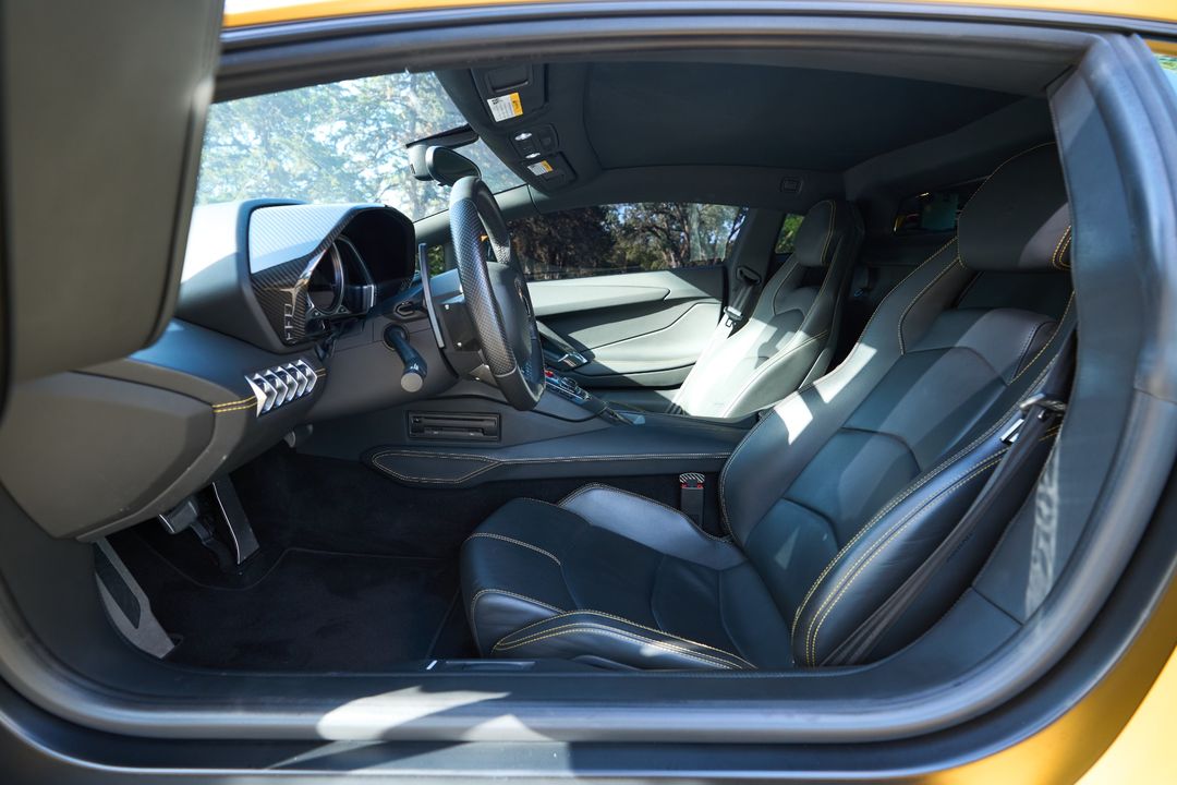 2014 Lamborghini Aventador