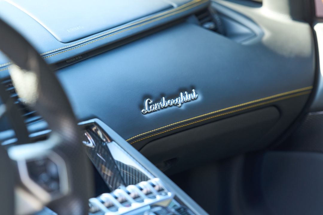2014 Lamborghini Aventador
