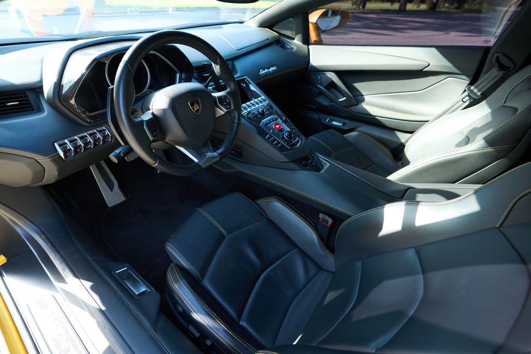 2014 Lamborghini Aventador