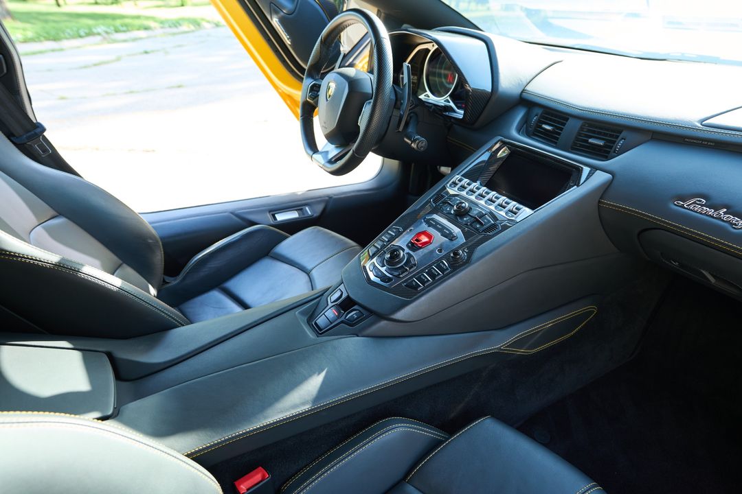 2014 Lamborghini Aventador
