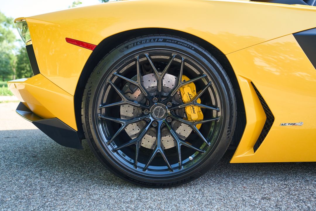 2014 Lamborghini Aventador