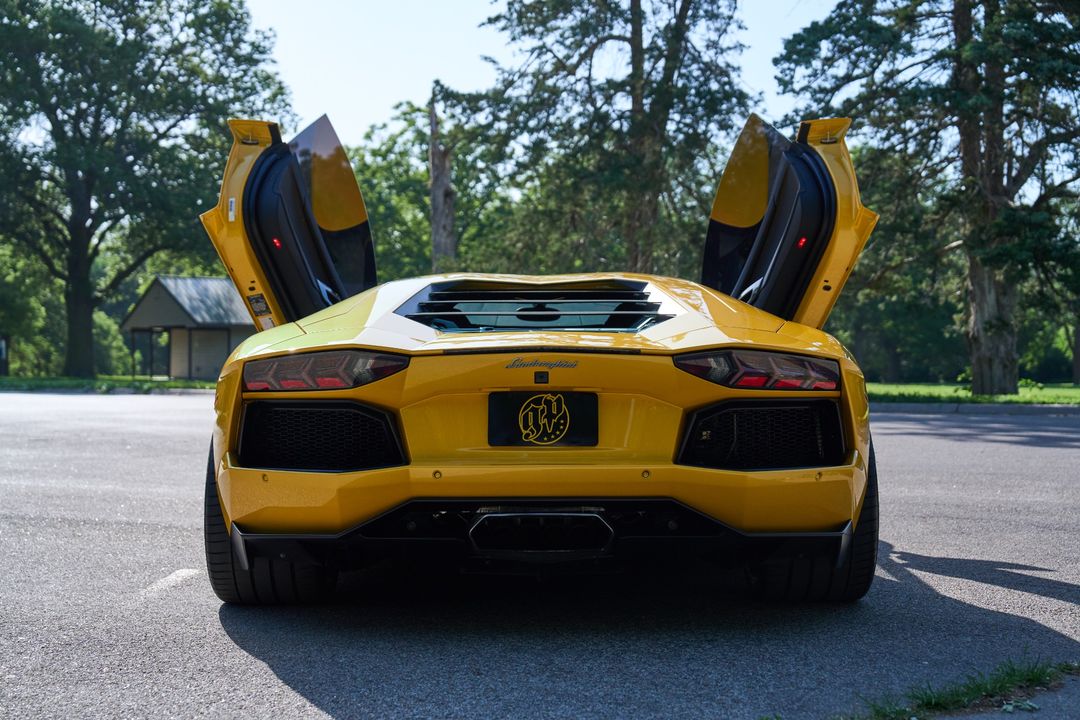 2014 Lamborghini Aventador
