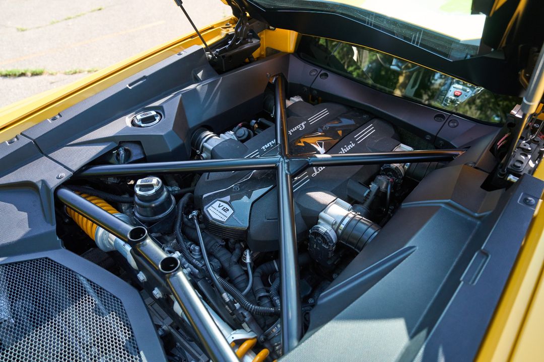 2014 Lamborghini Aventador