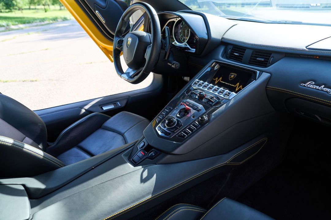 2014 Lamborghini Aventador