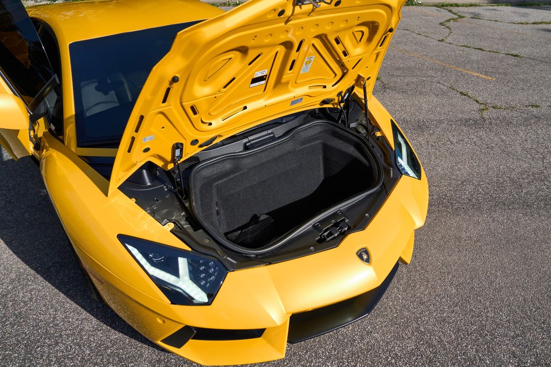 2014 Lamborghini Aventador