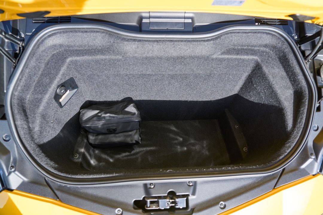 2014 Lamborghini Aventador