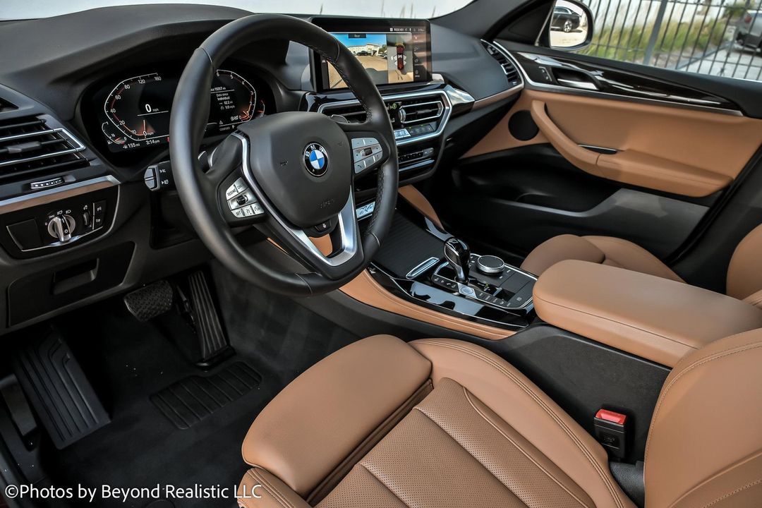 2025 BMW X4