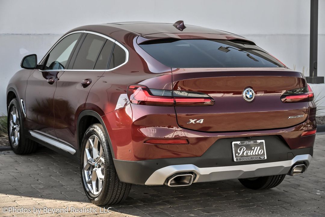 2025 BMW X4