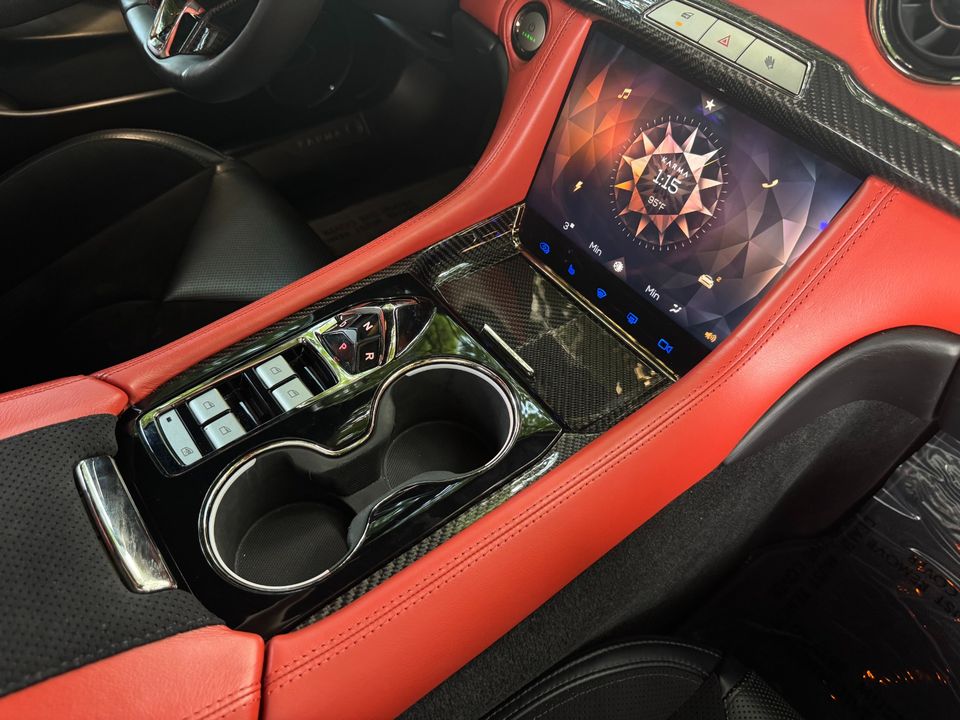 2020 Karma Revero