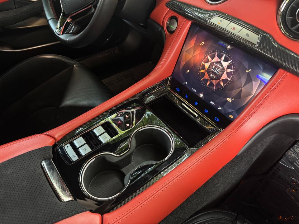 2020 Karma Revero
