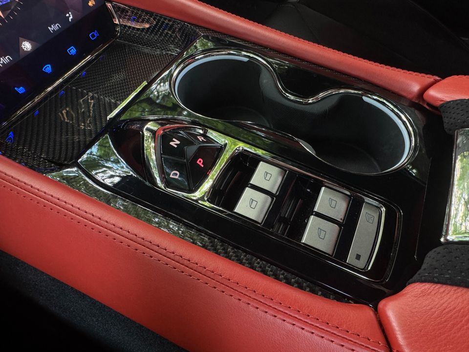 2020 Karma Revero