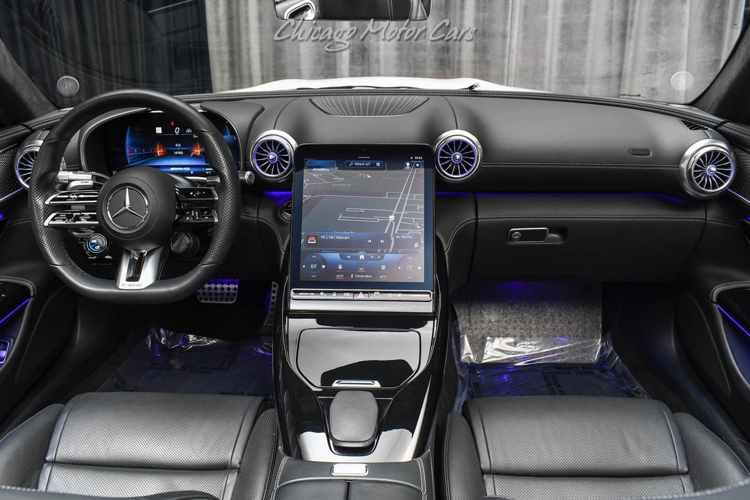 2022 Mercedes-Benz SL63 AMG