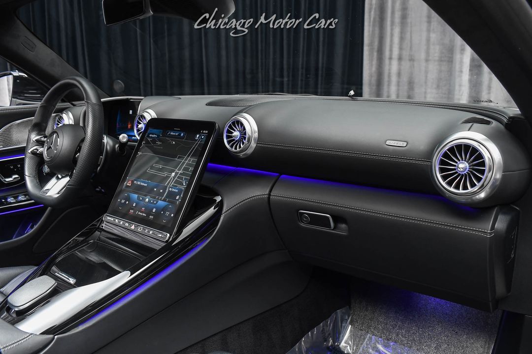 2022 Mercedes-Benz SL63 AMG