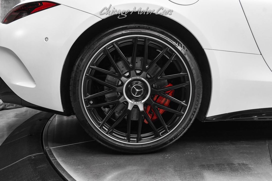 2022 Mercedes-Benz SL63 AMG