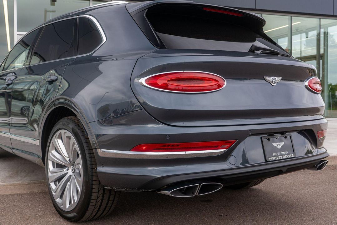 2025 Bentley Bentayga