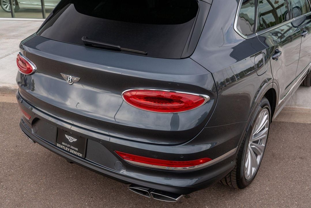 2025 Bentley Bentayga
