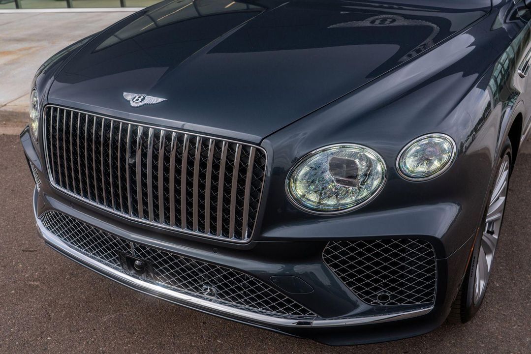 2025 Bentley Bentayga