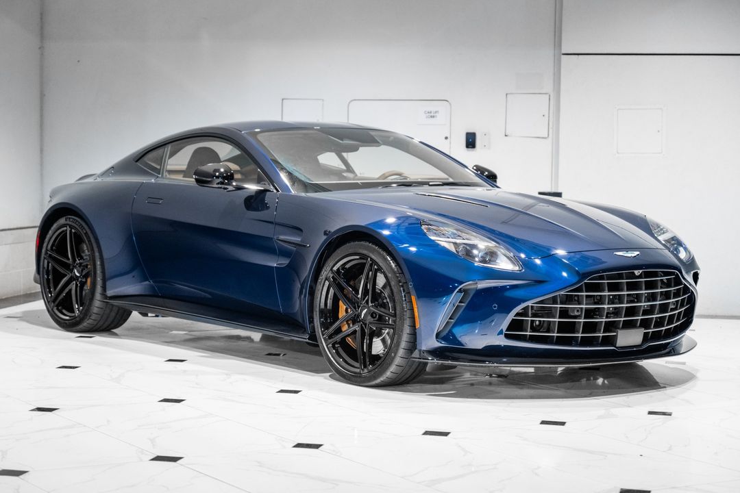 2026 Aston Martin VANTAGE