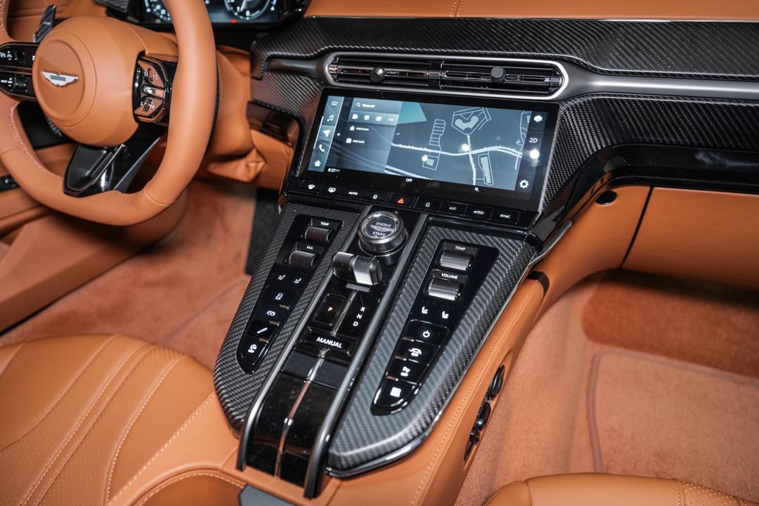 2026 Aston Martin VANTAGE