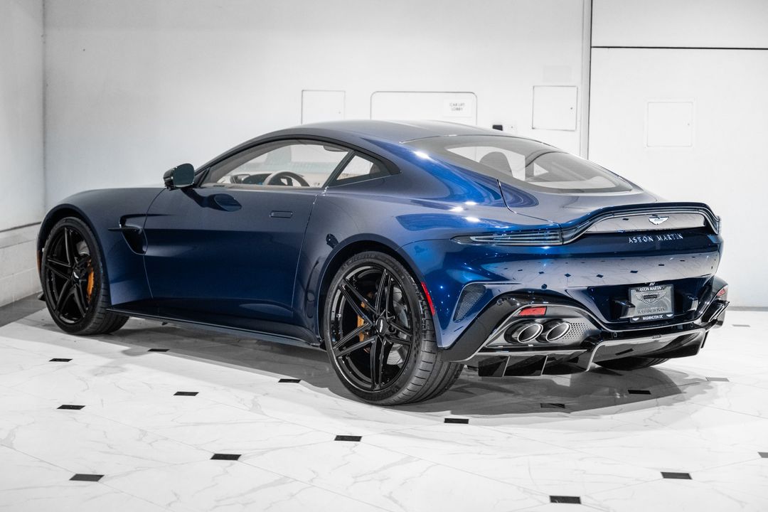 2026 Aston Martin VANTAGE