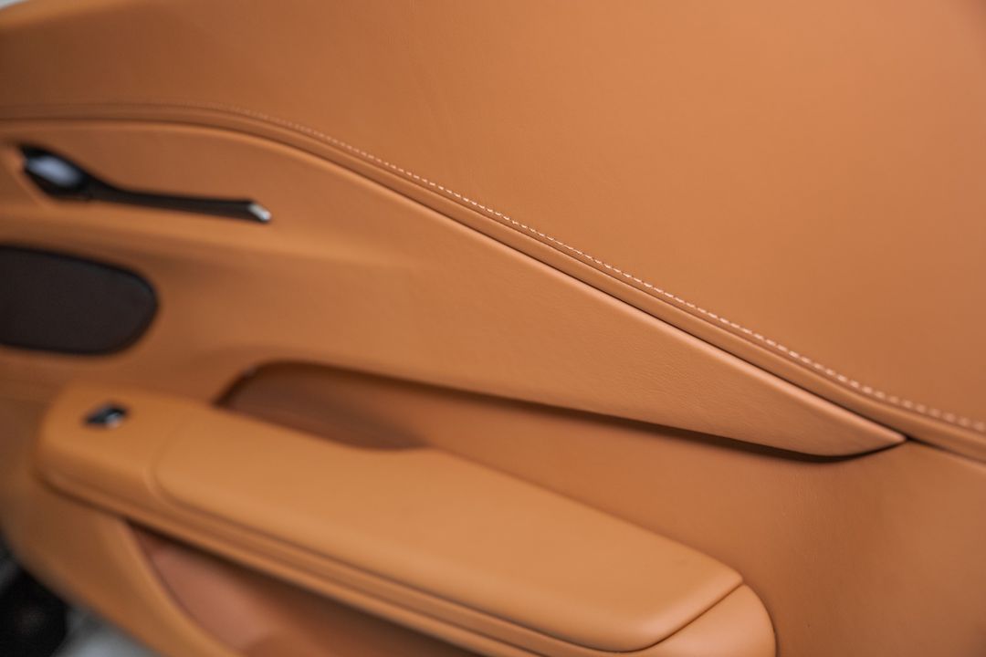 2026 Aston Martin VANTAGE