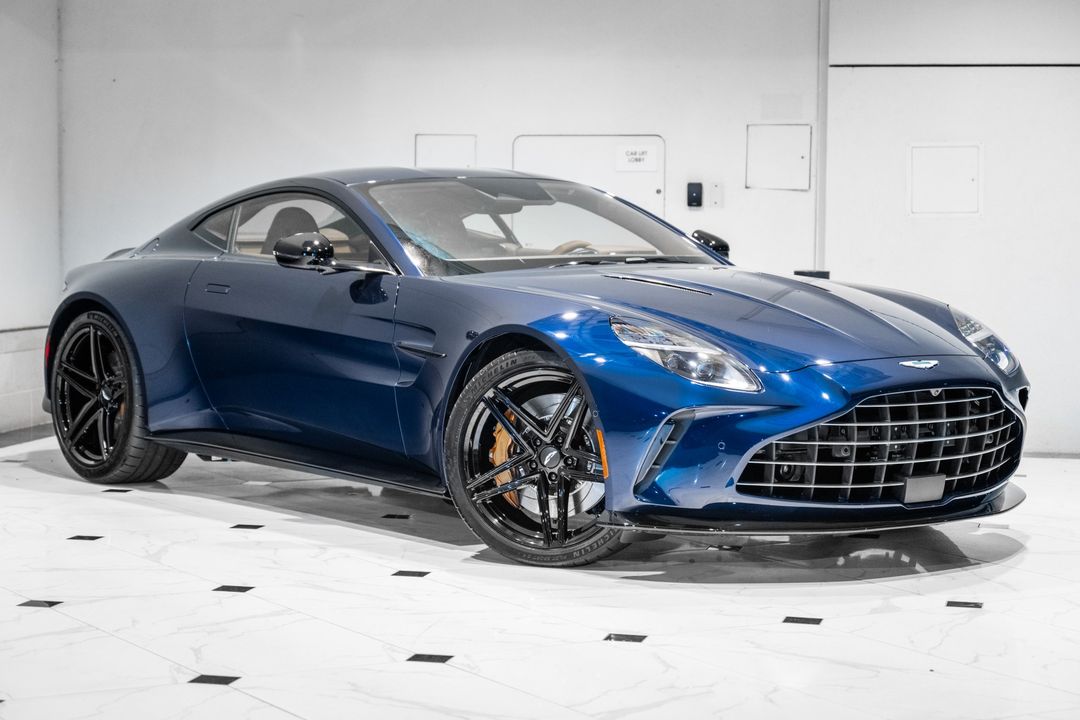 2026 Aston Martin VANTAGE