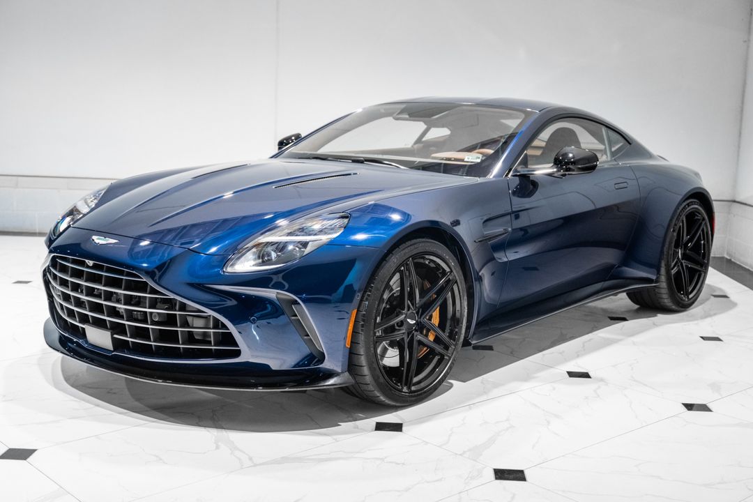 2026 Aston Martin VANTAGE