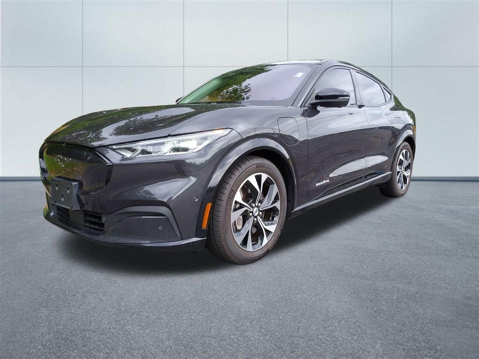 2022 Ford Mustang Mach-E