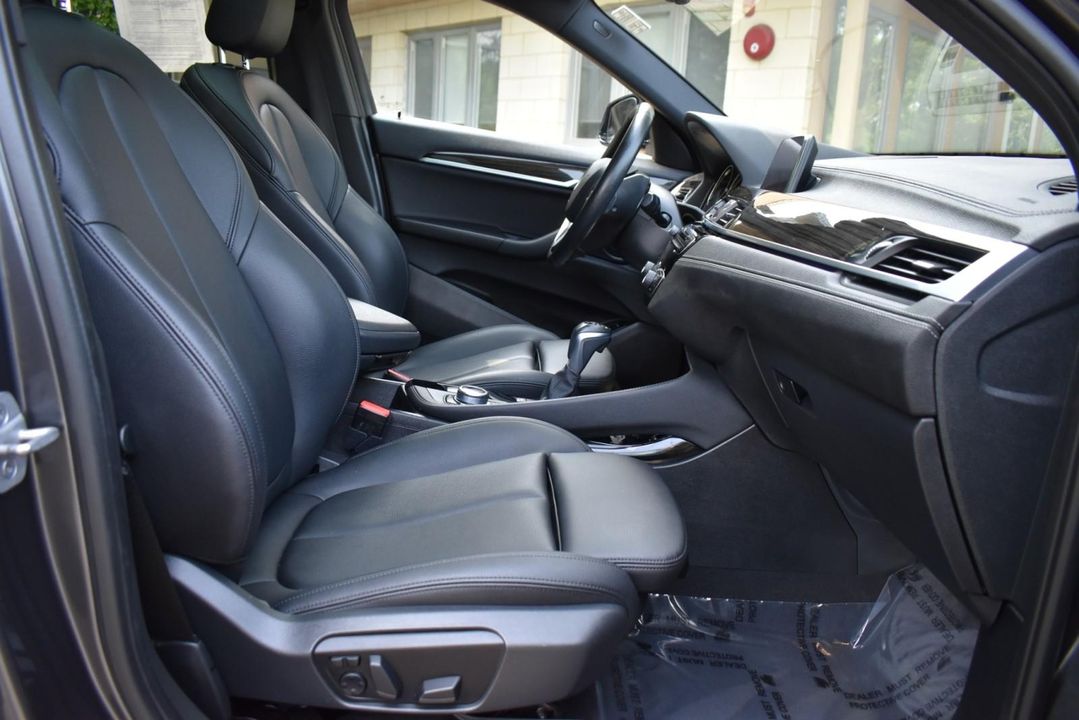 2018 BMW X2 xDrive28i w/ Convenience Package, Park Distance Control, Navigation Busi
