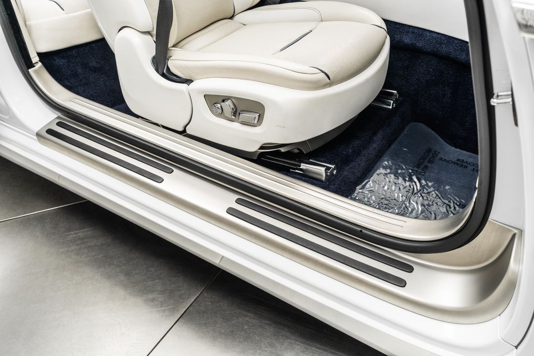 2019 Rolls-Royce Dawn