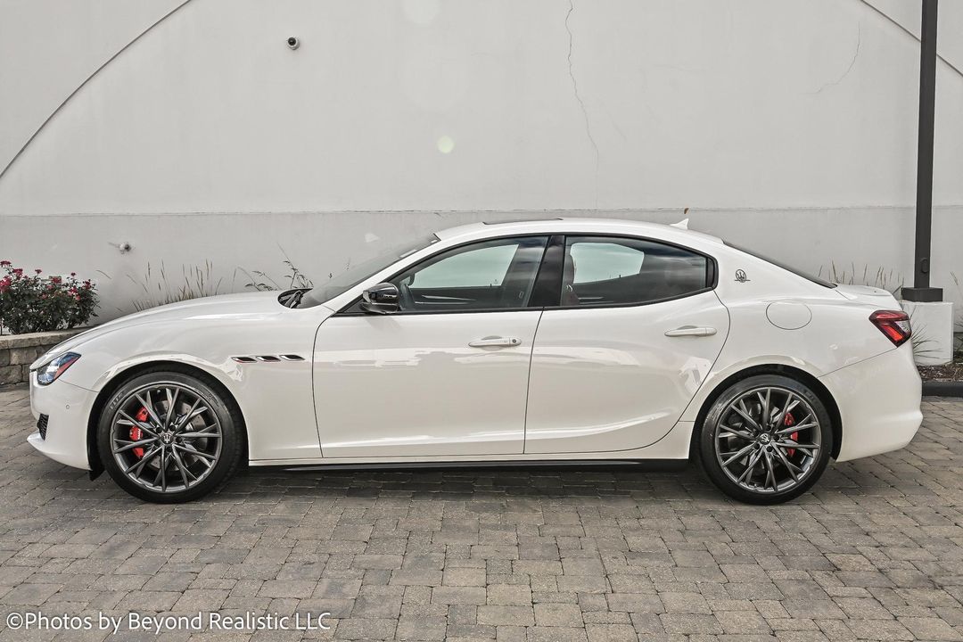 2020 Maserati Ghibli
