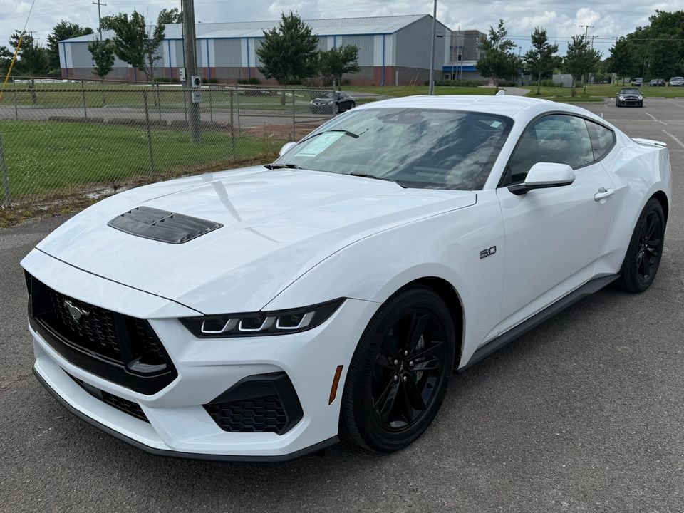 2024 Ford Mustang
