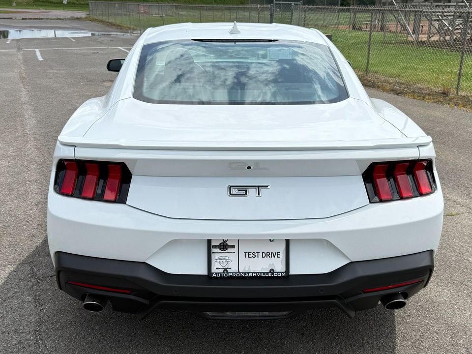 2024 Ford Mustang