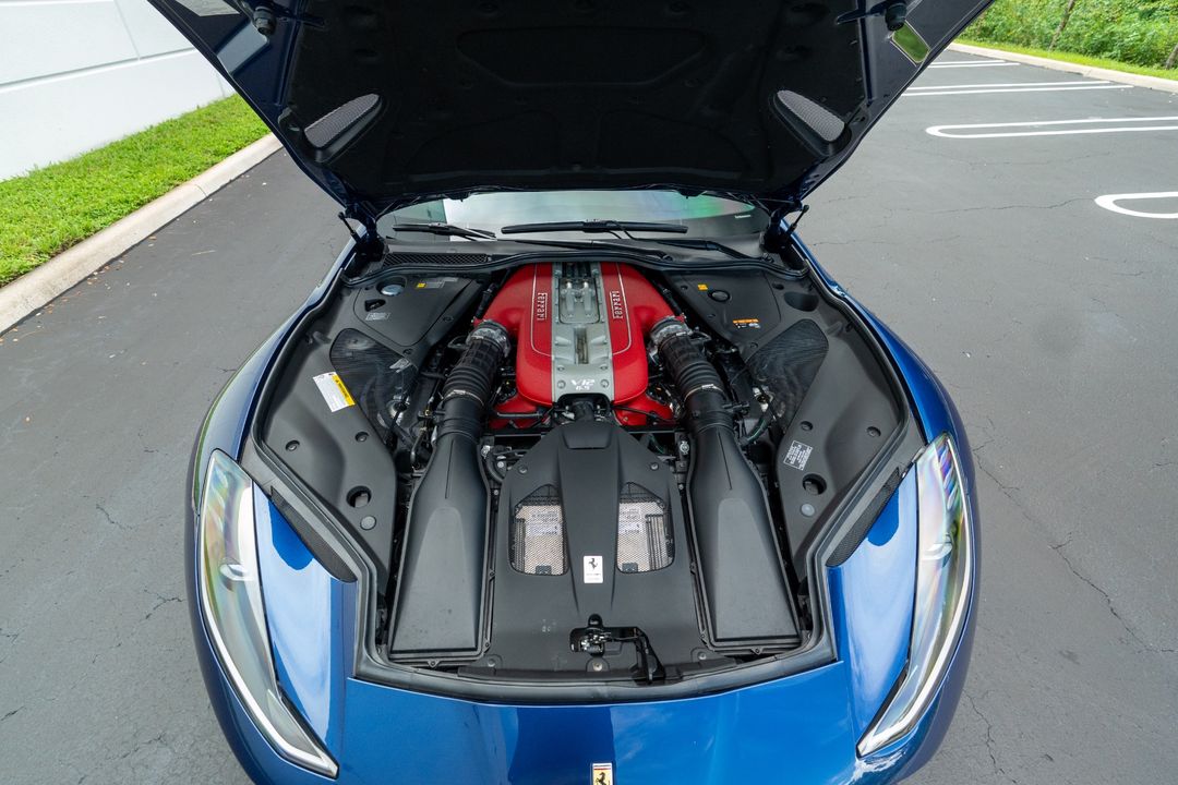 2020 Ferrari 812 Superfast