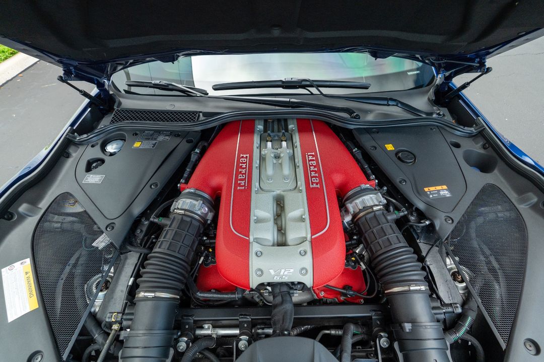 2020 Ferrari 812 Superfast