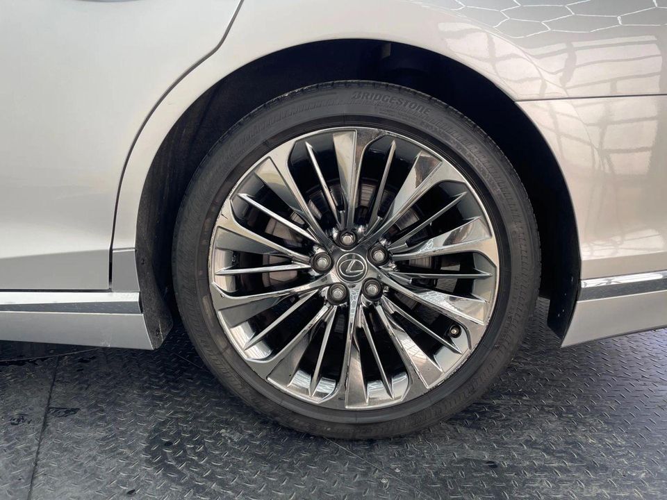 2019 Lexus LS