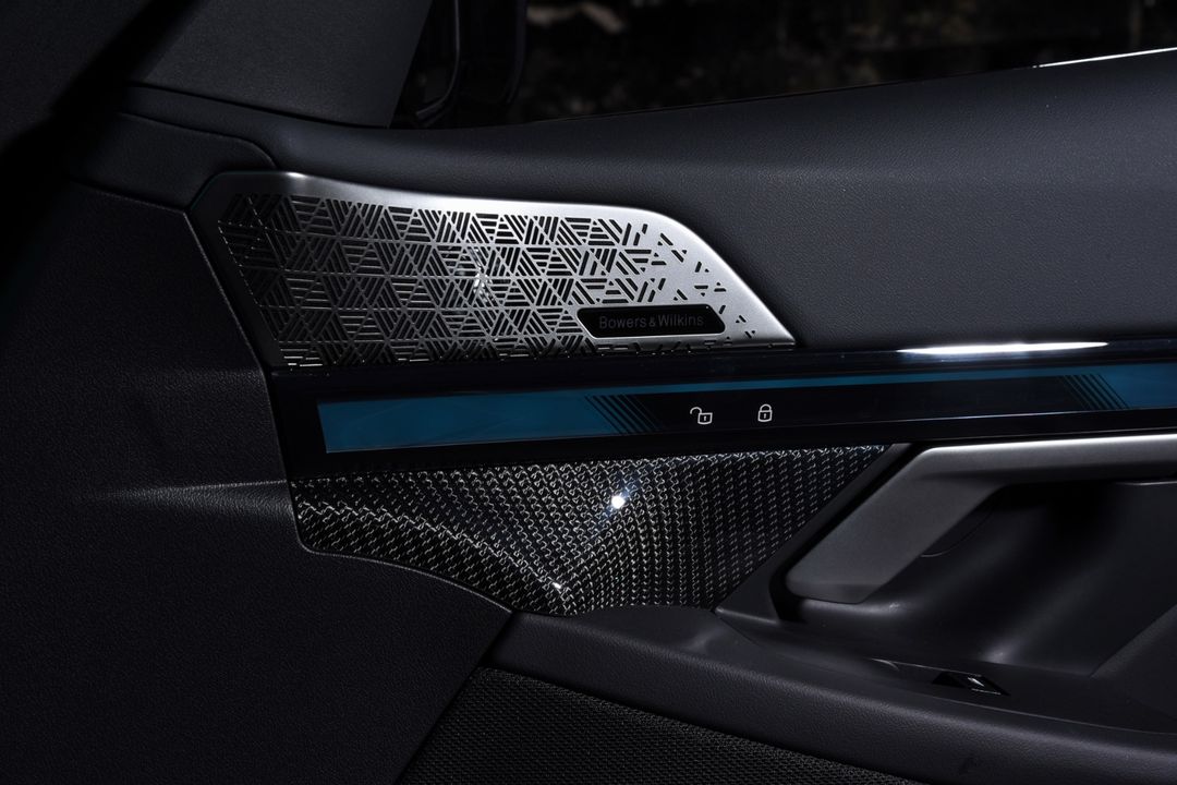 2025 BMW M5