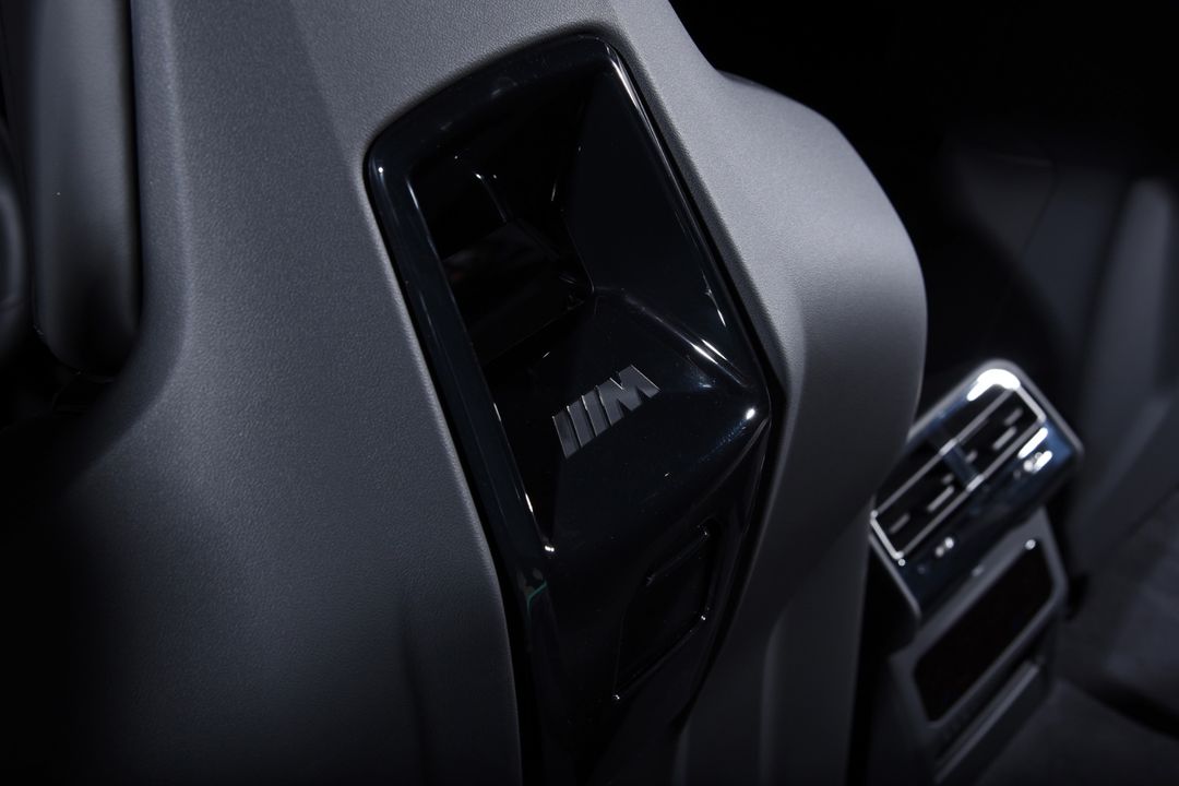 2025 BMW M5