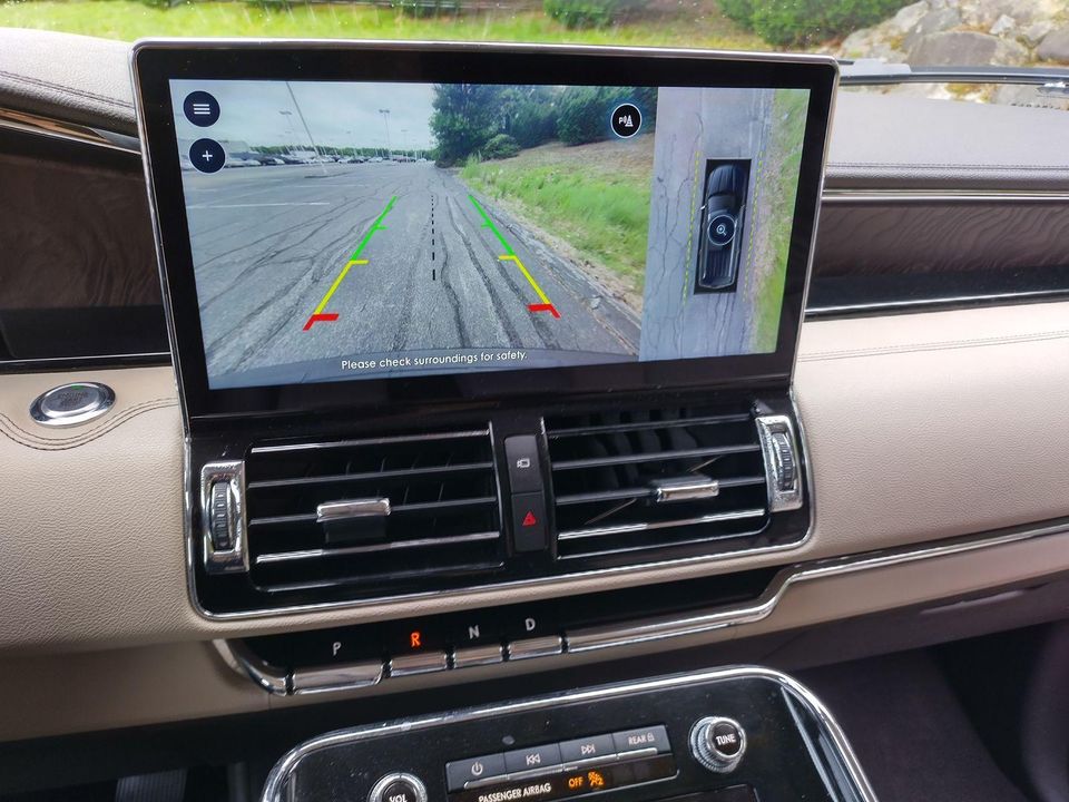 2022 Lincoln Navigator