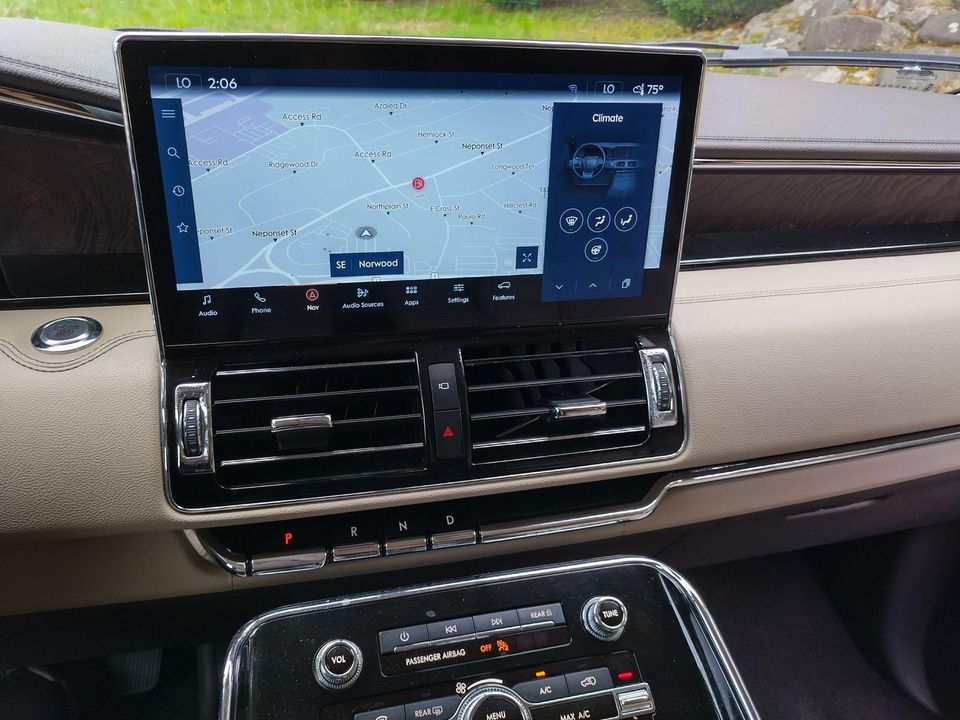2022 Lincoln Navigator