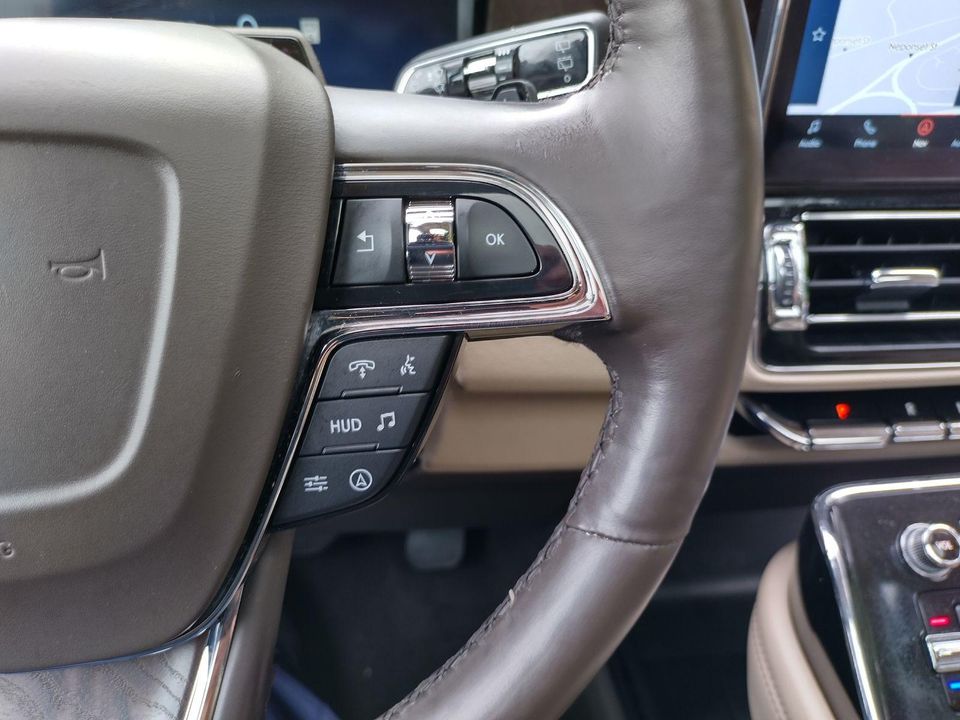2022 Lincoln Navigator