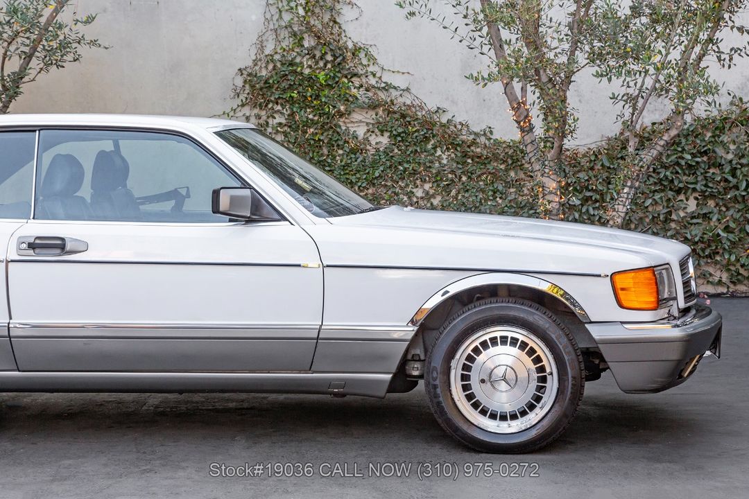 1988 Mercedes-Benz 560SEC