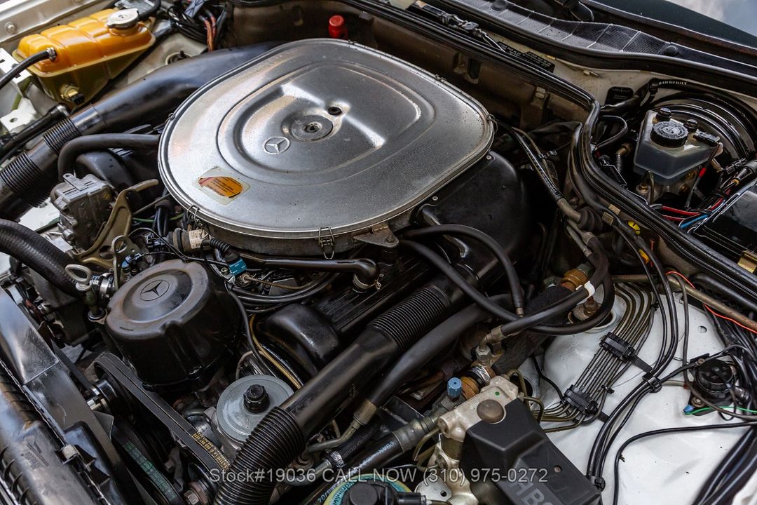 1988 Mercedes-Benz 560SEC