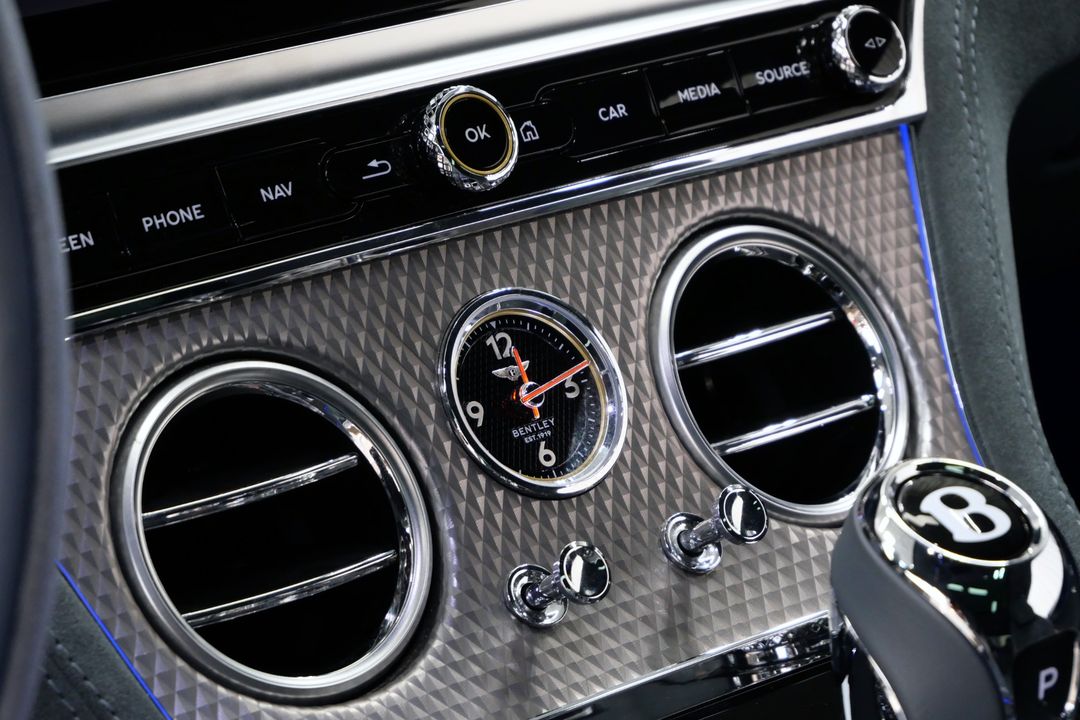 2022 Bentley Continental