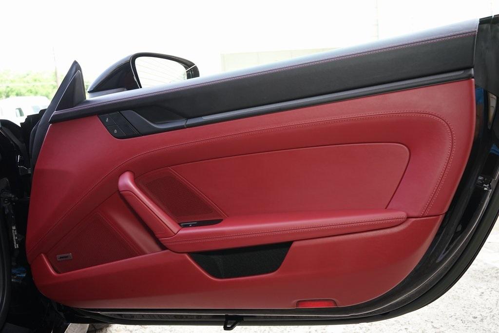 2022 Porsche 911