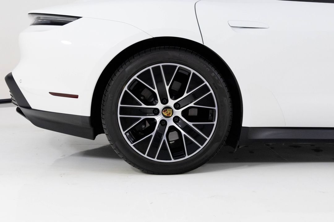 2024 Porsche Taycan
