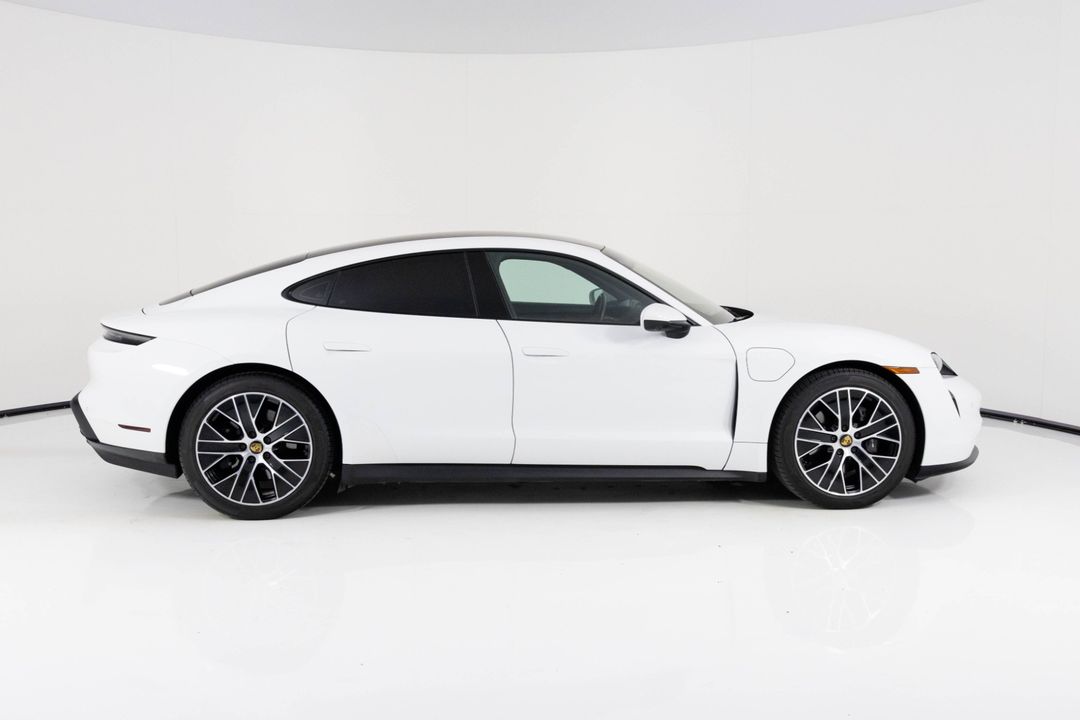 2024 Porsche Taycan