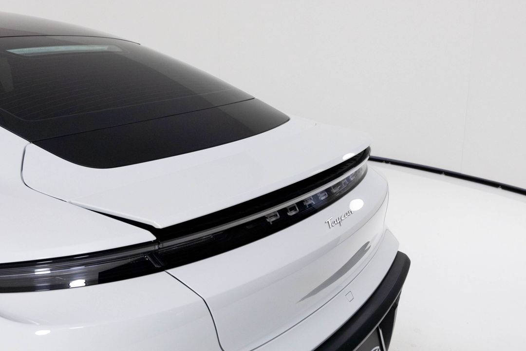 2024 Porsche Taycan